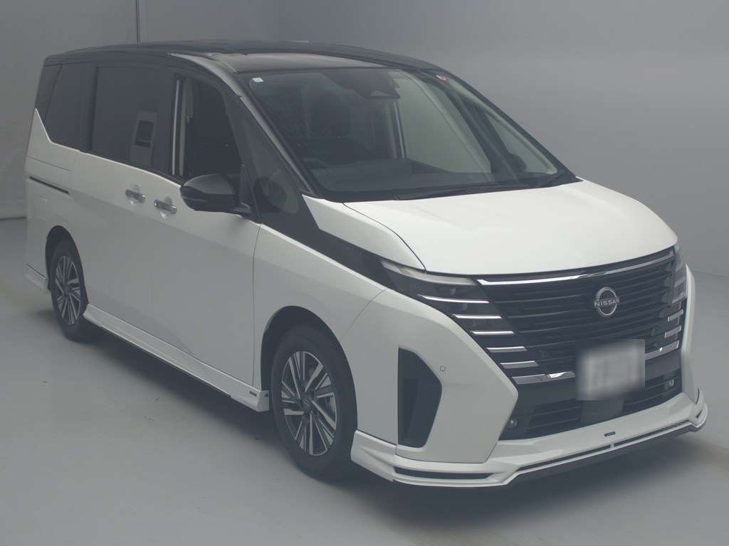 2023 Nissan Serena FC28[2]