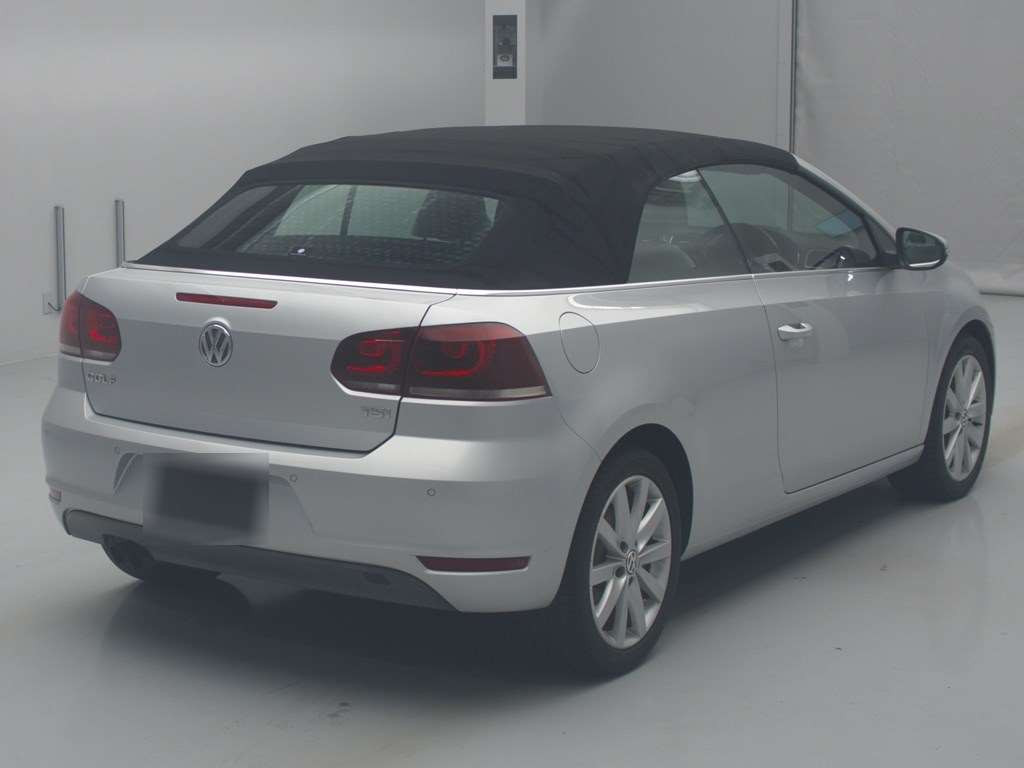 2012 Volkswagen Golf Cabriolet 1KCAVK[1]