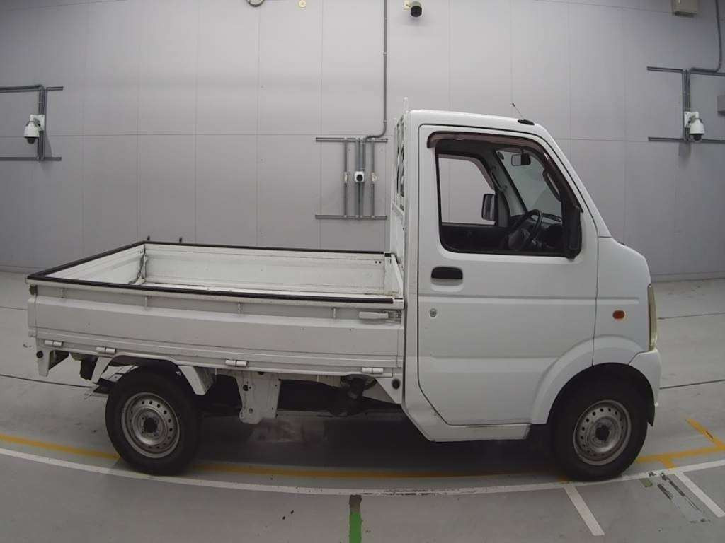 2012 Suzuki Carry Truck DA63T[2]