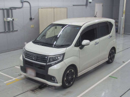 2015 Daihatsu Move Custom