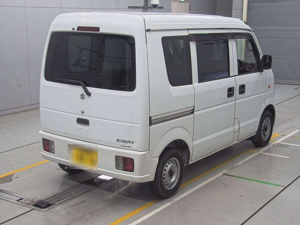 2014 Suzuki Every DA64V[1]