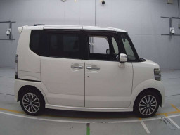 2014 Honda N-BOX CUSTOM