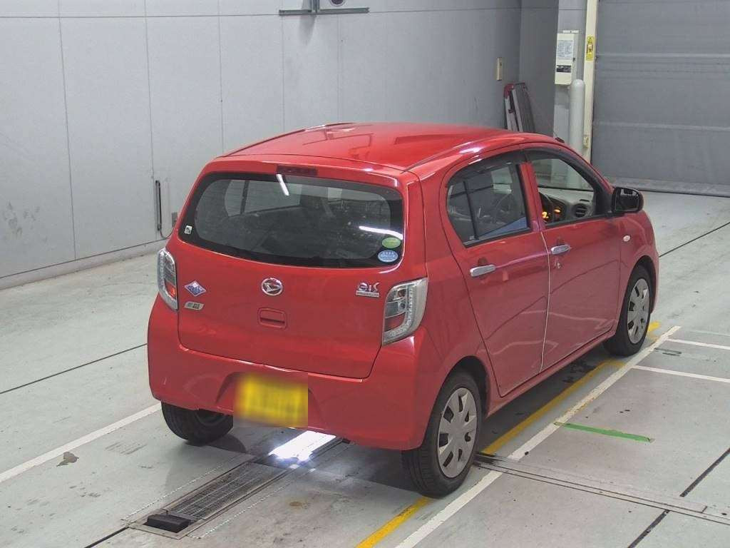 2014 Daihatsu Mira es LA300S[1]