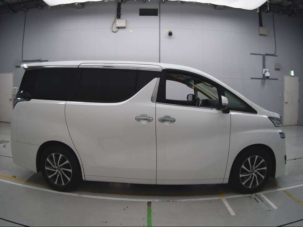 2017 Toyota Vellfire AGH30W[2]