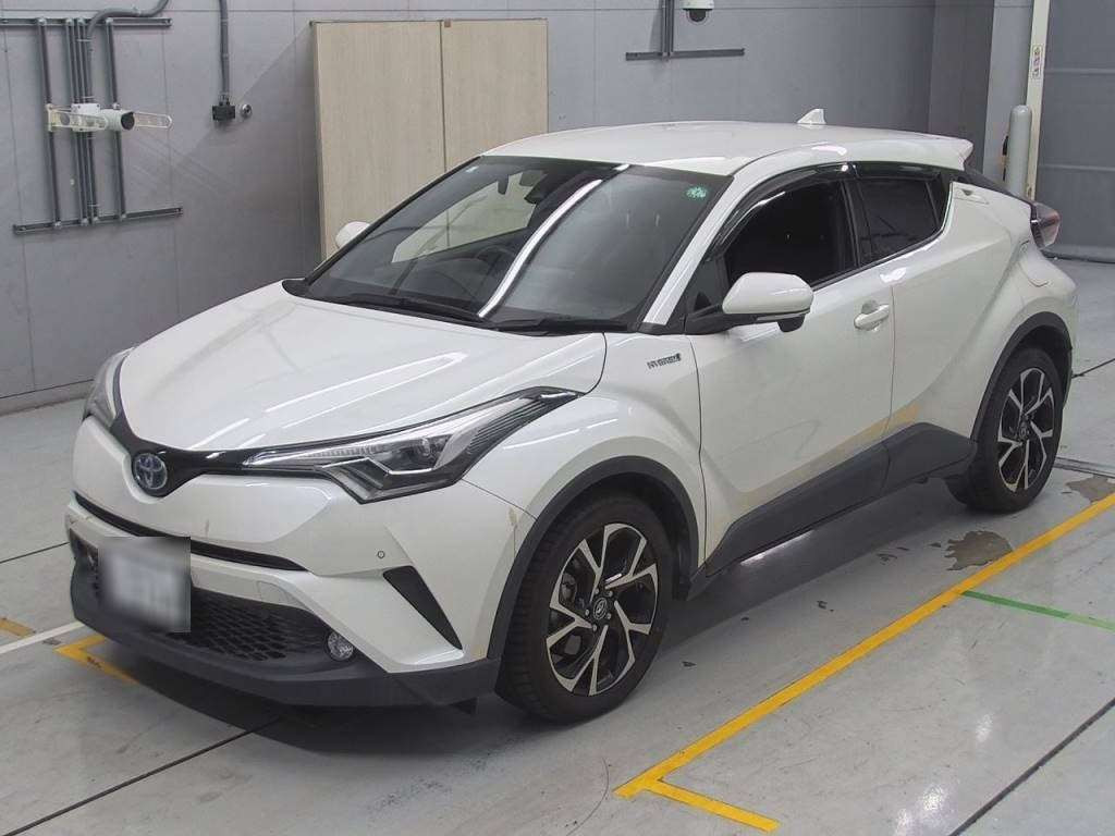 2017 Toyota C-HR ZYX10[0]