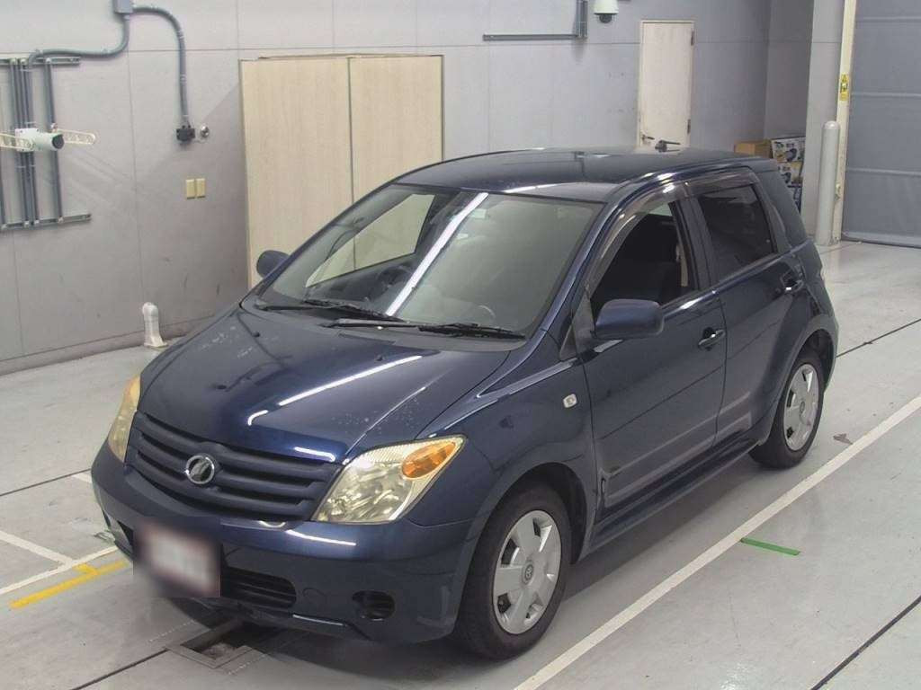 2005 Toyota IST NCP60[0]