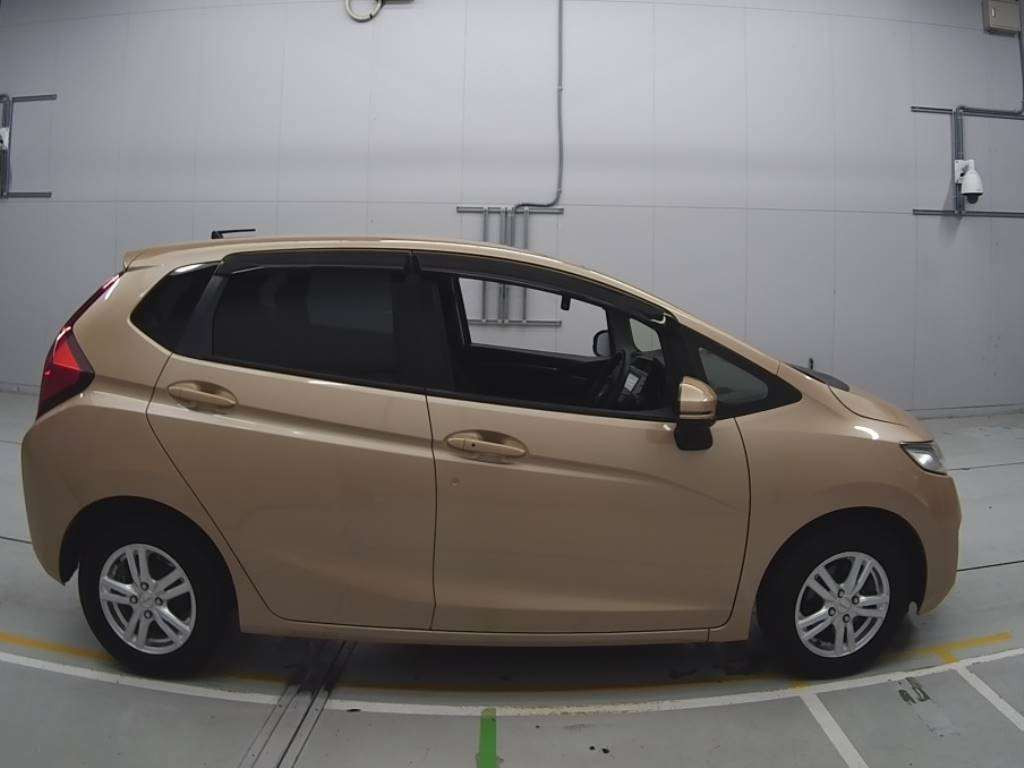 2013 Honda Fit GK3[2]