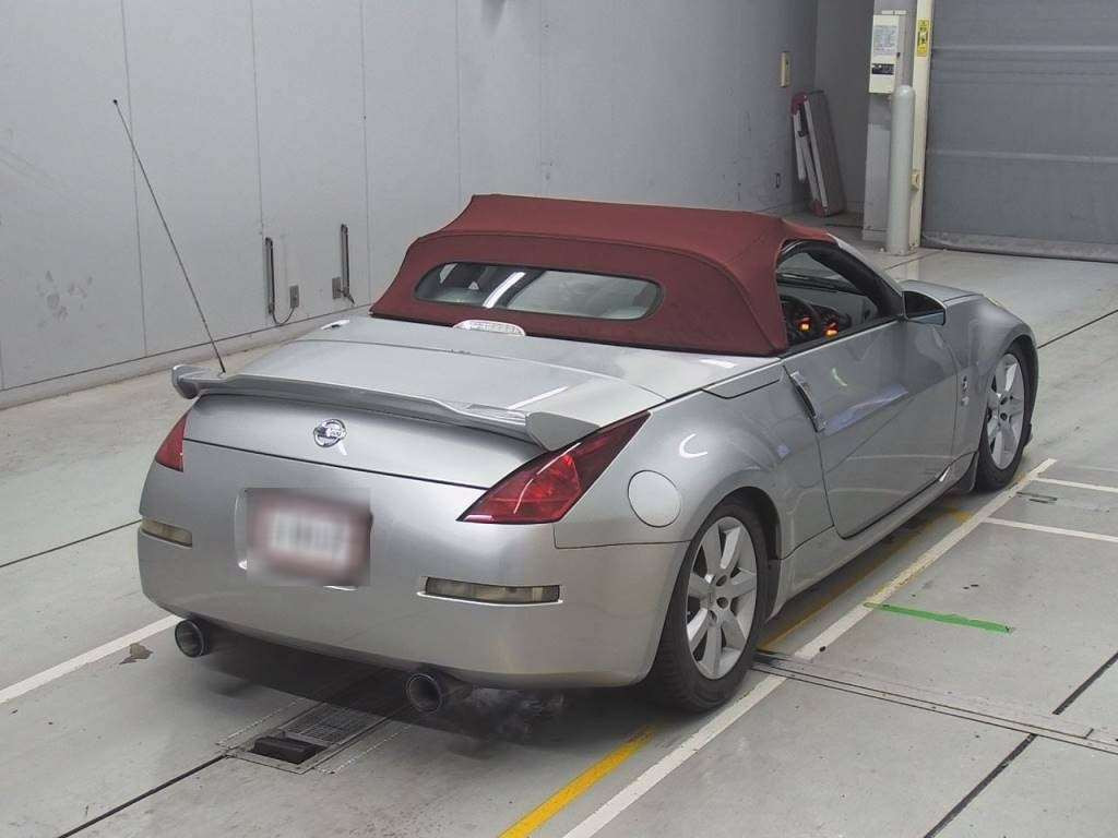 2004 Nissan Fairlady Z HZ33[1]