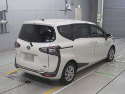 2015 Toyota Sienta