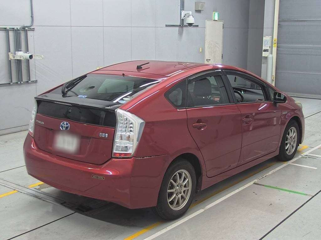 2011 Toyota Prius ZVW30[1]