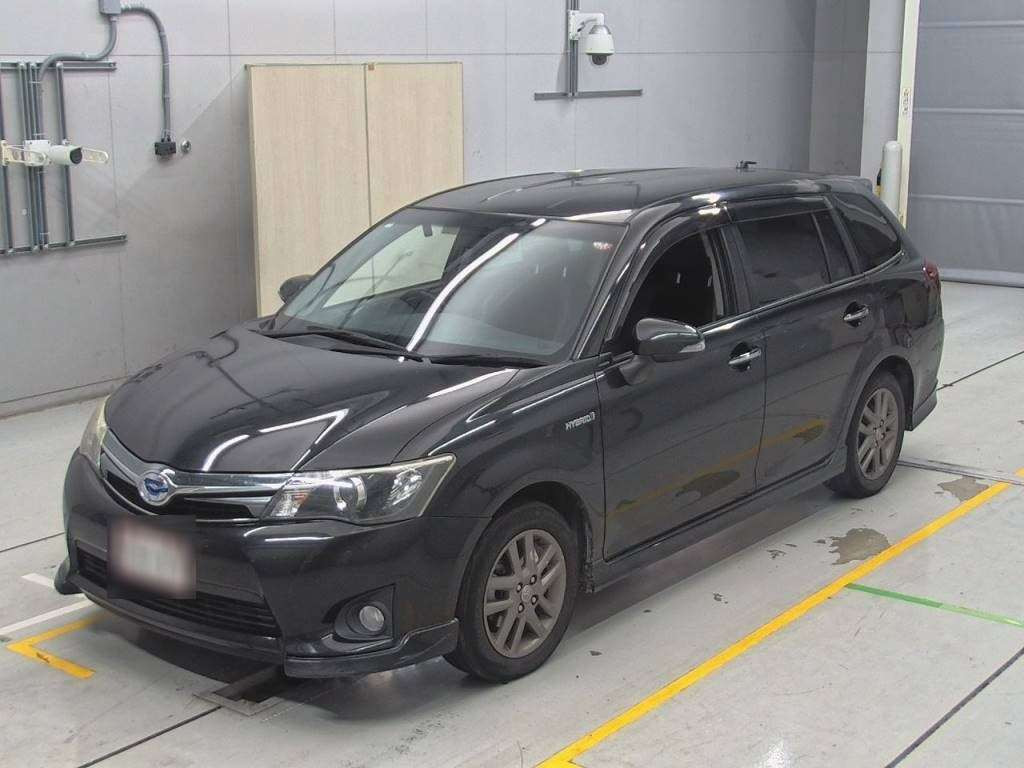 2014 Toyota Corolla Fielder NKE165G[0]