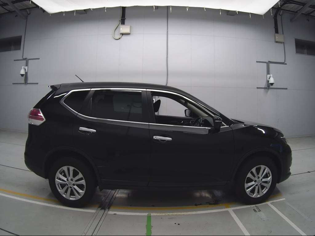 2014 Nissan X-Trail NT32[2]