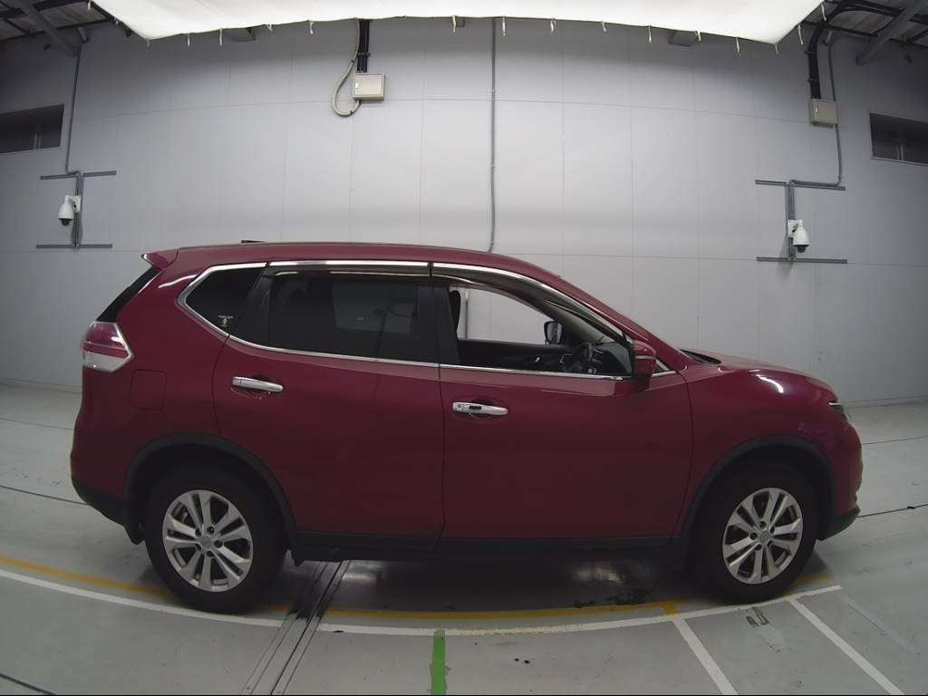 2014 Nissan X-Trail T32[2]