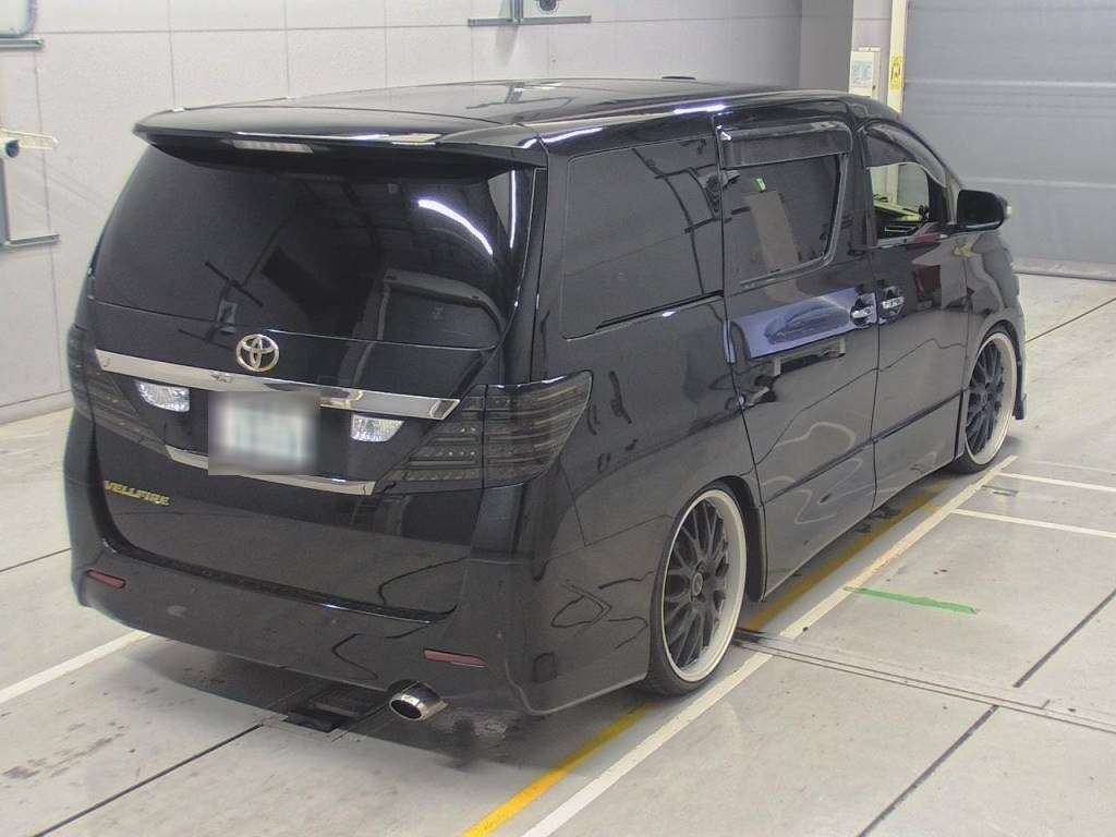 2010 Toyota Vellfire ANH20W[1]