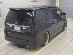 2010 Toyota Vellfire