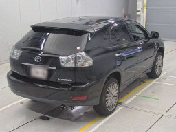 2010 Toyota Harrier