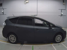 2012 Toyota Prius alpha