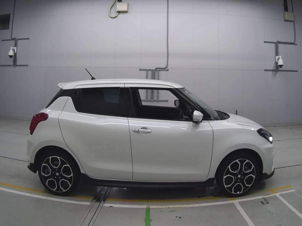 2023 Suzuki Swift Sport ZC33S[2]