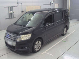 2010 Honda Step WGN Spada