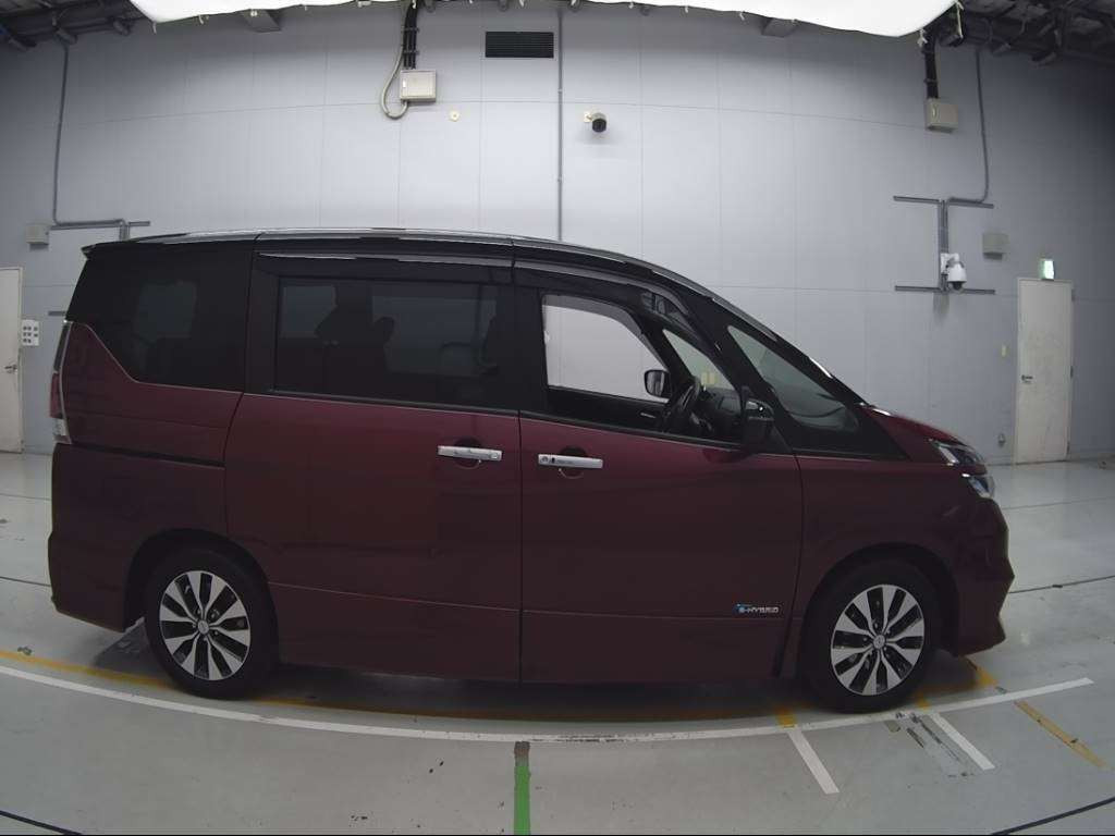 2016 Nissan Serena GFC27[2]