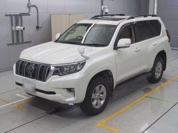 2018 Toyota Land Cruiser Prado