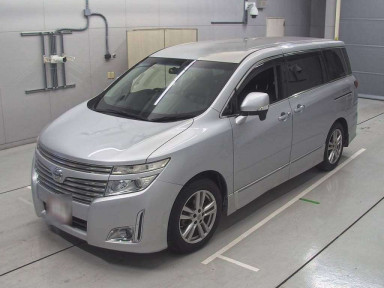 2013 Nissan Elgrand