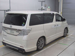 2012 Toyota Vellfire