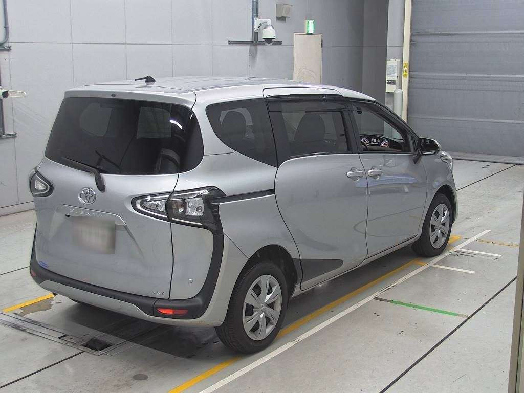 2021 Toyota Sienta NCP175G[1]