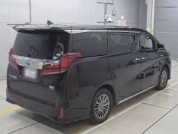 2021 Toyota Alphard Hybrid