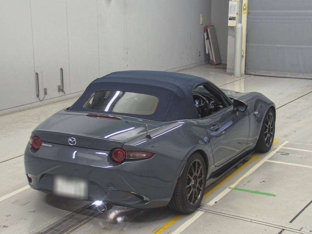 2022 Mazda Roadster ND5RC[1]