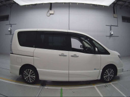 2014 Nissan Serena