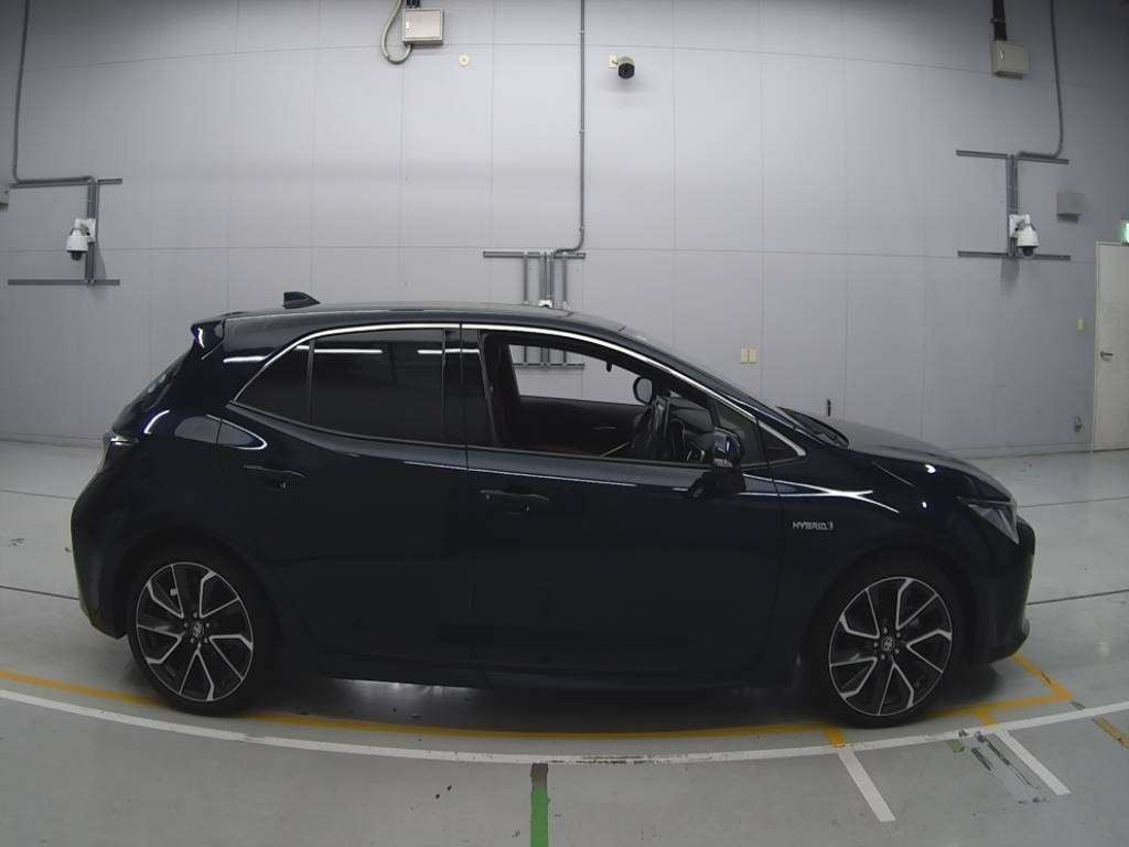 2019 Toyota Corolla Sports ZWE211H[2]