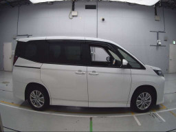 2023 Toyota Noah