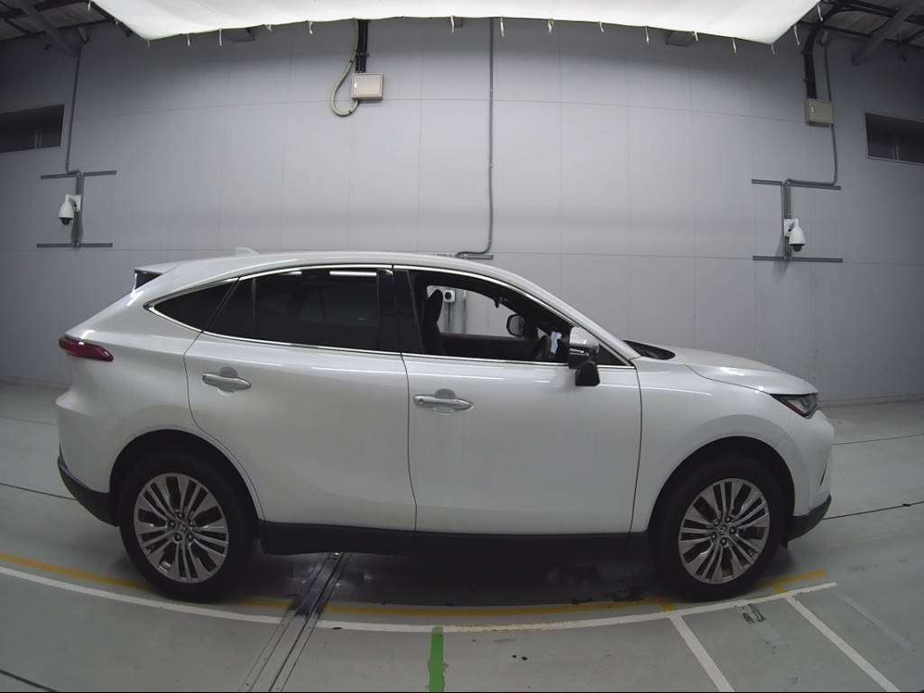 2023 Toyota Harrier MXUA80[2]