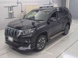 2022 Toyota Land Cruiser Prado