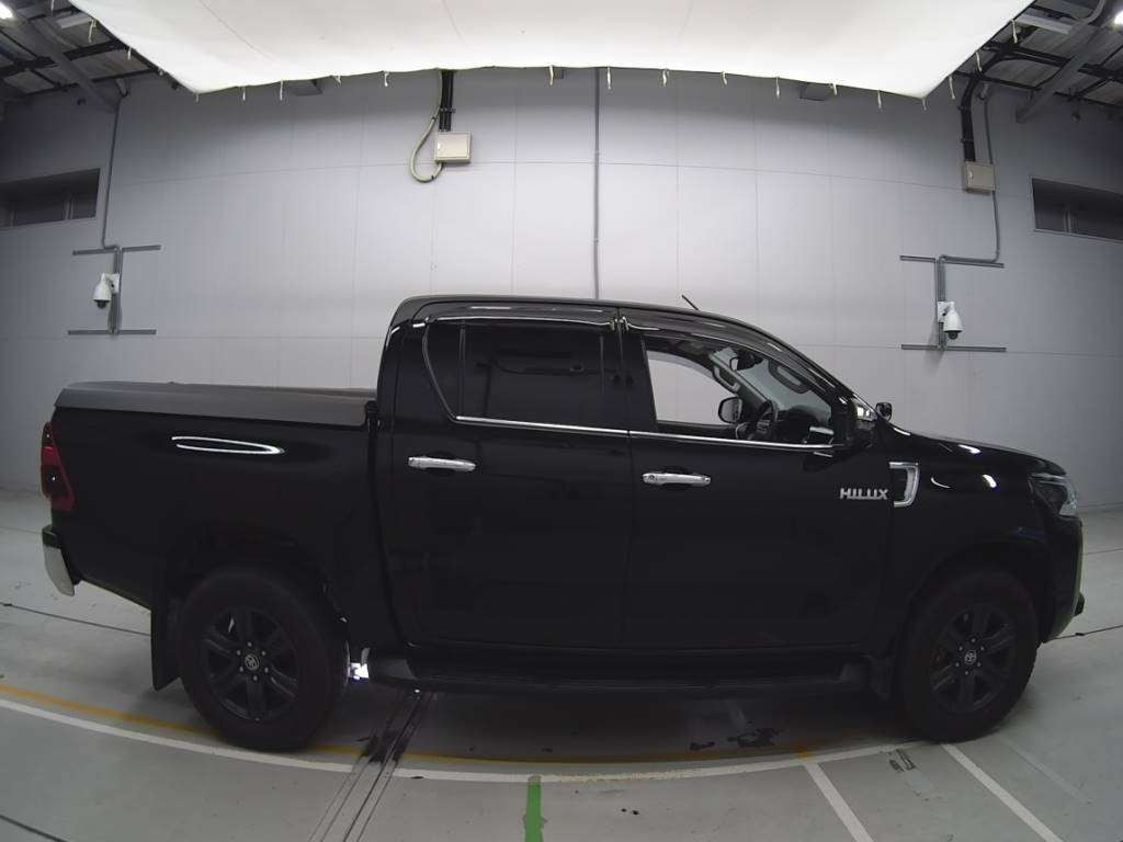 2022 Toyota Hilux GUN125[2]