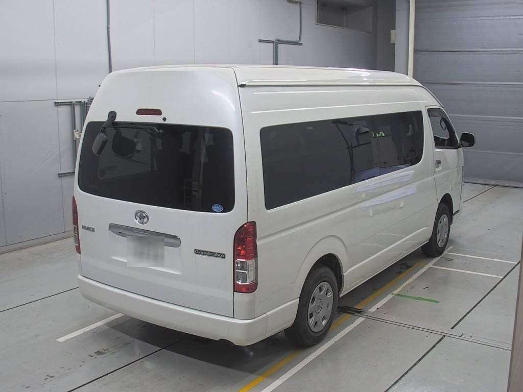 2017 Toyota Hiace Wagon TRH229W[1]