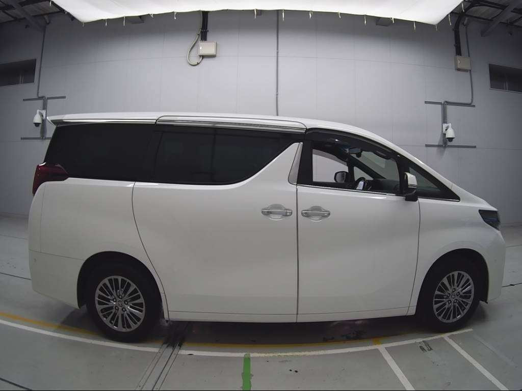 2022 Toyota Alphard Hybrid AYH30W[2]