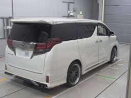 2016 Toyota Alphard