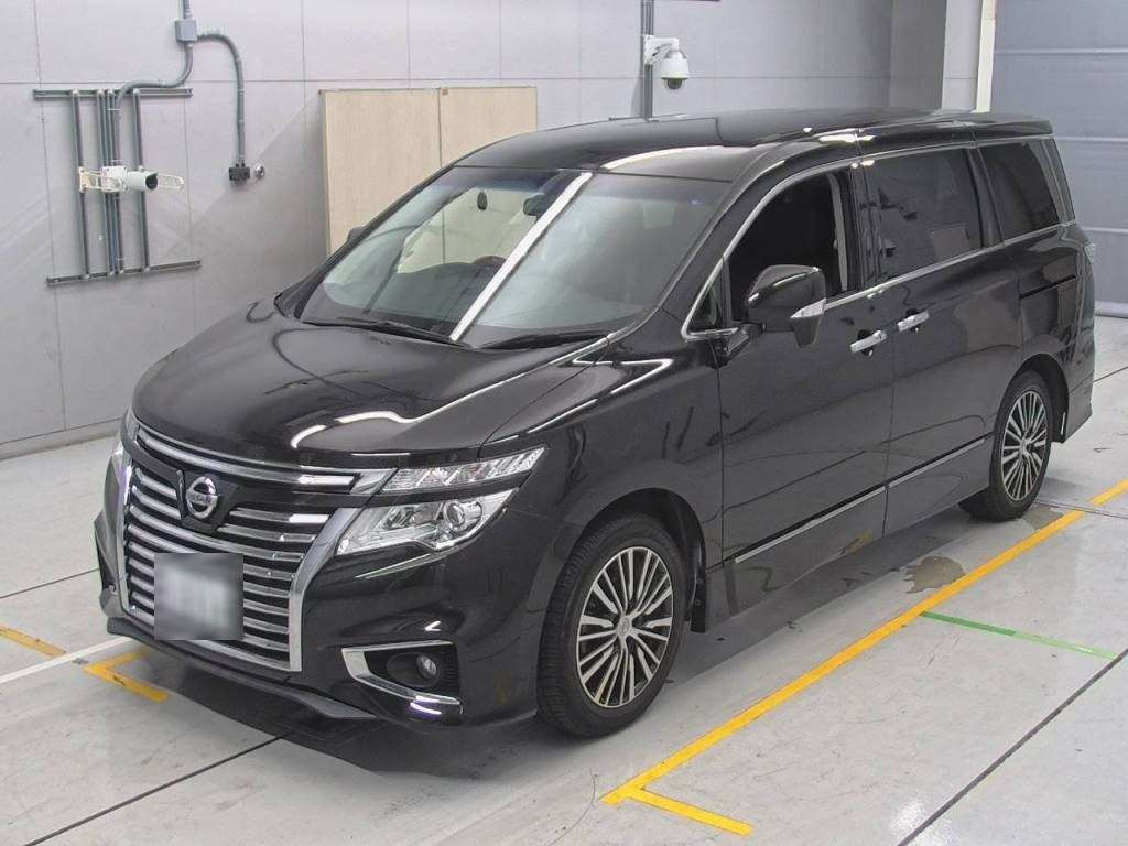 2018 Nissan Elgrand TE52[0]