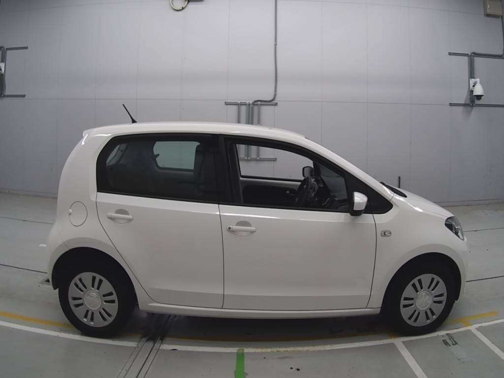 2014 Volkswagen up! AACHY[2]