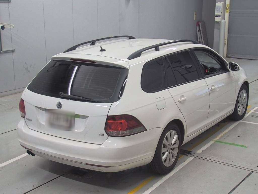 2010 Volkswagen Golf Variant 1KCAX[1]