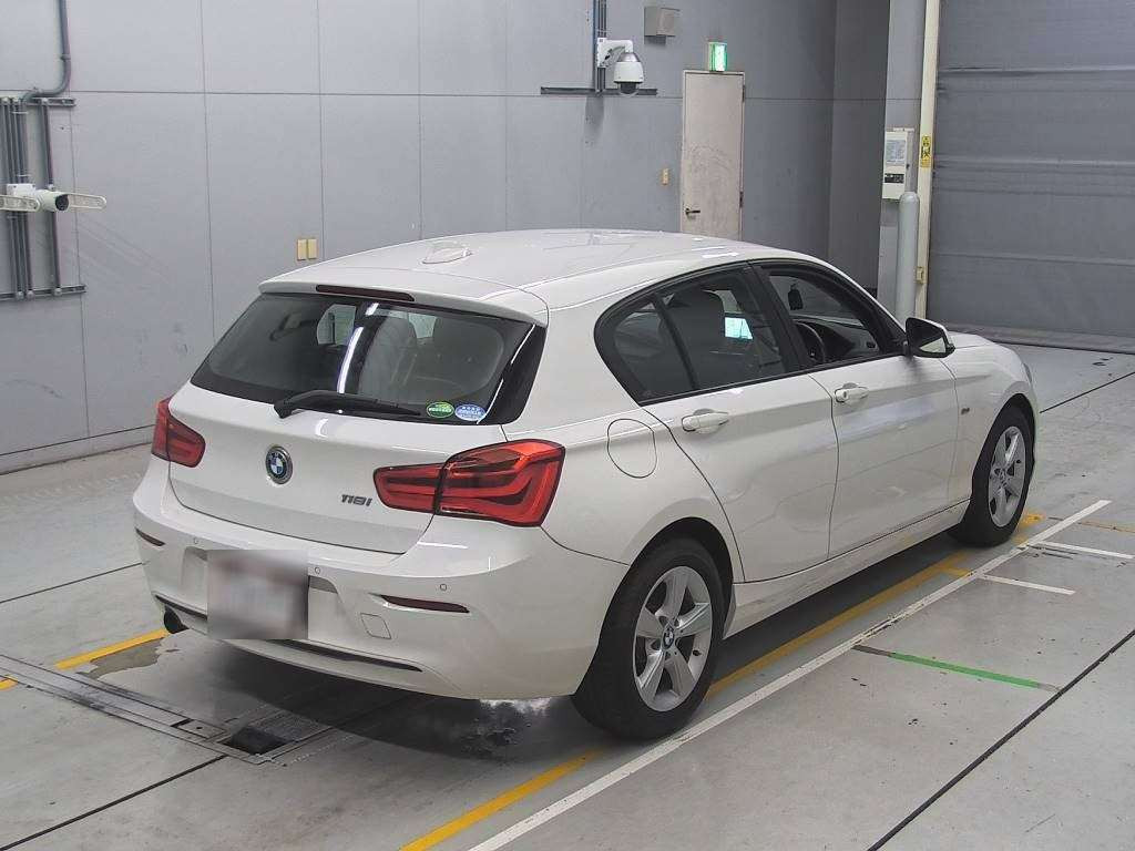 2015 BMW 1 Series 1R15[1]