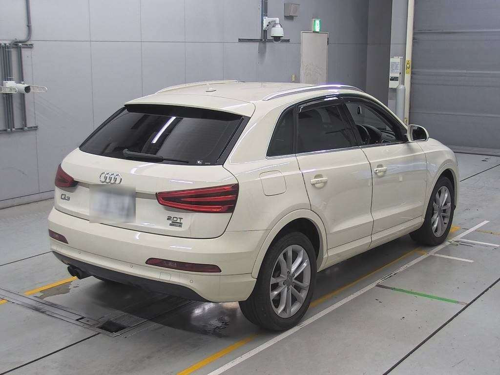 2012 Audi Q3 8UCPSF[1]