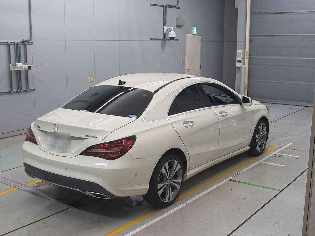 2017 Mercedes Benz CLA-Class 117347[1]