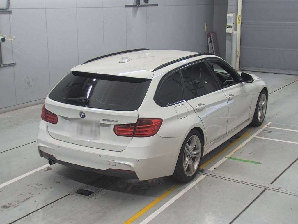 2014 BMW 3 Series 3D20[1]