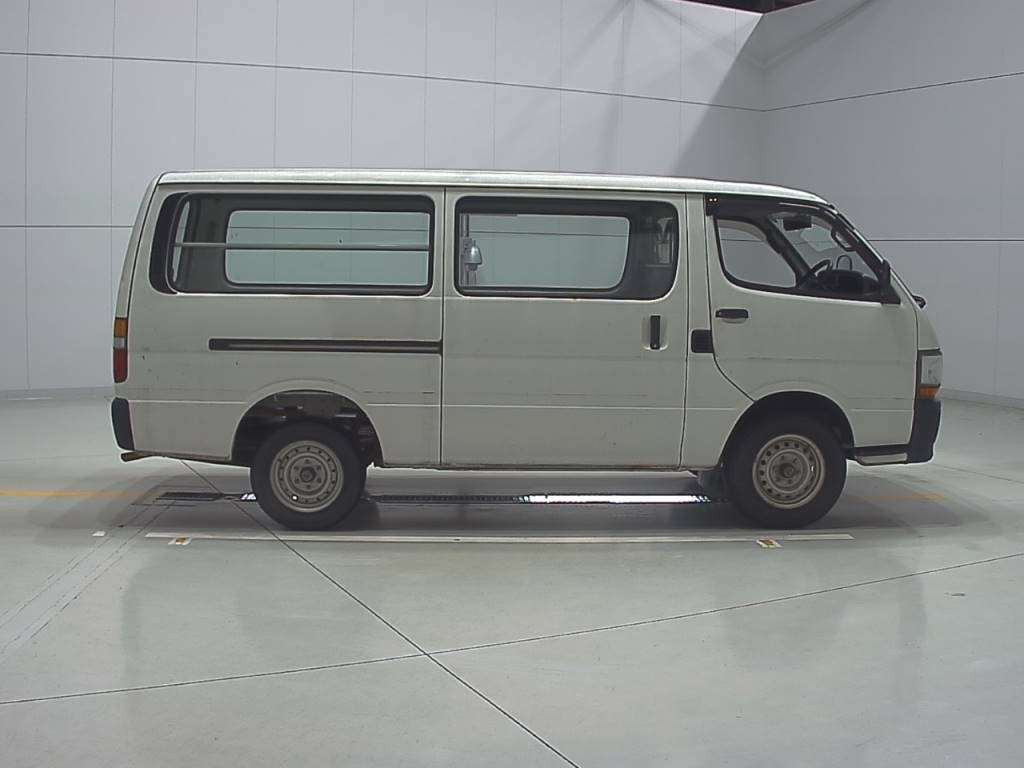 2003 Toyota Hiace Van RZH112V[2]