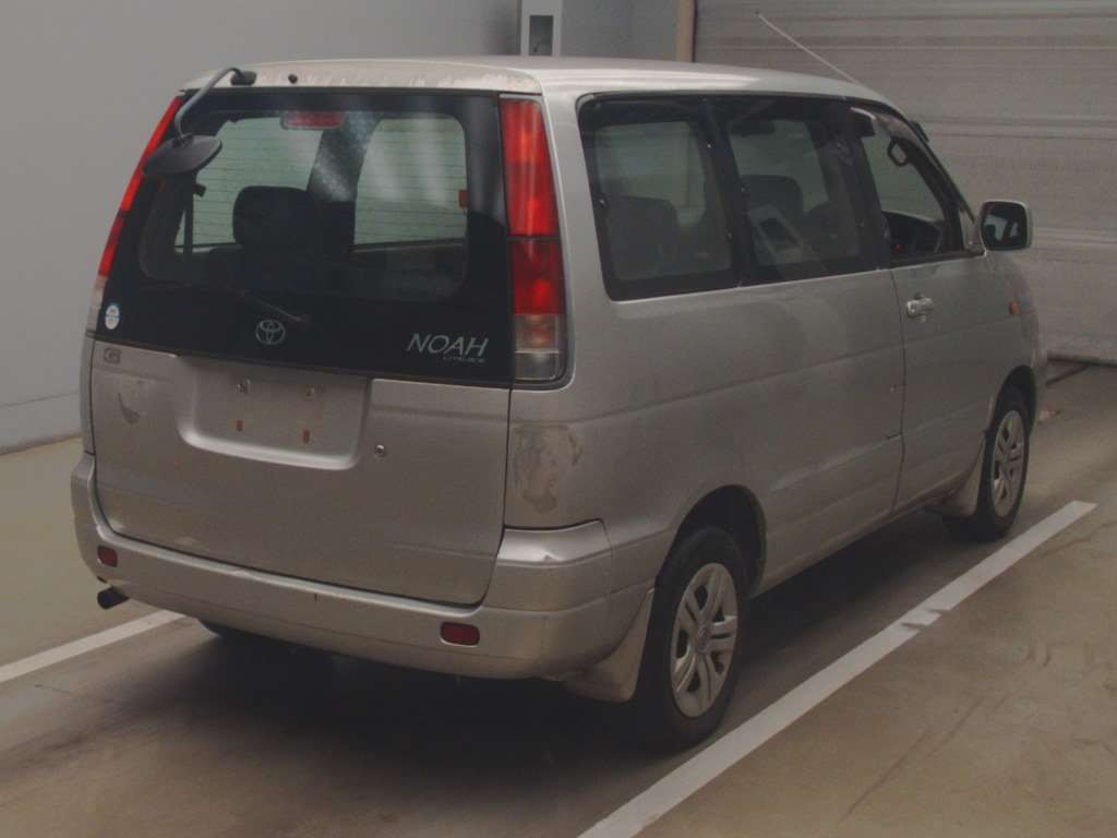 2001 Toyota Liteace Noah SR40G[1]