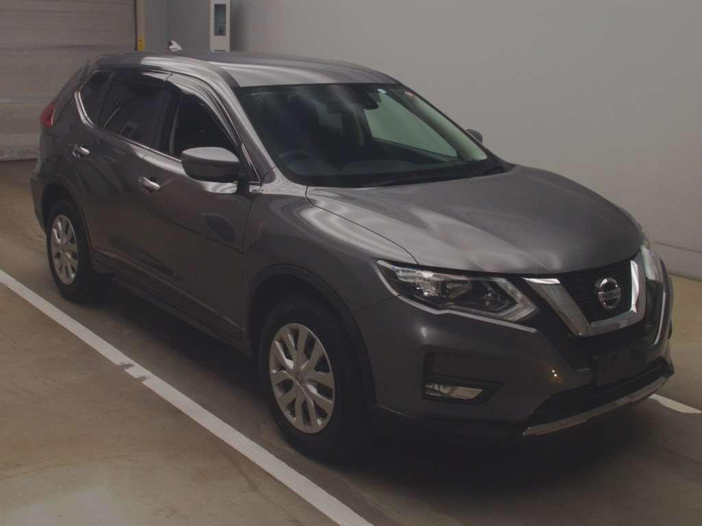 2019 Nissan X-Trail NT32[2]