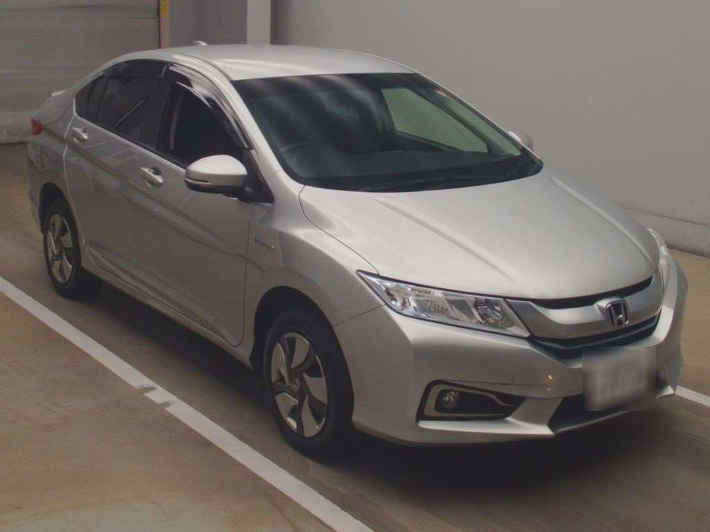 2016 Honda Grace GM5[2]